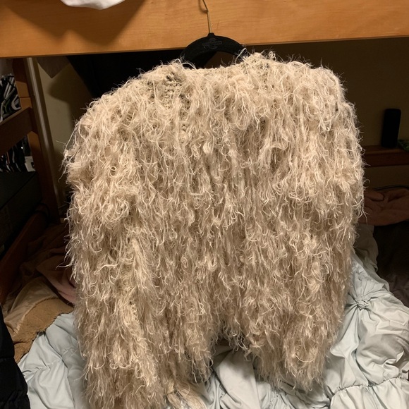 J.O.A. Oversized Coat in Shaggy Knit - Picture 6 of 6